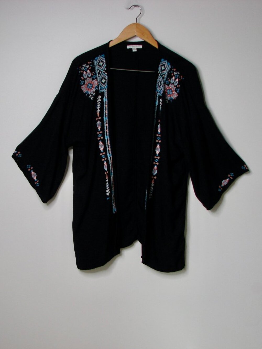 American Eagle Black Embroidered Kimono Cardigan Open Front Bell Sleeve XS Small
